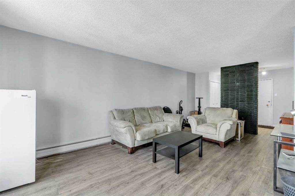 https://bt-photos.global.ssl.fastly.net/calgary/orig_boomver_1_A2288841-2.jpg