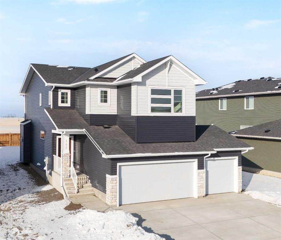 142 Northern Lights Crescent - Photo 1