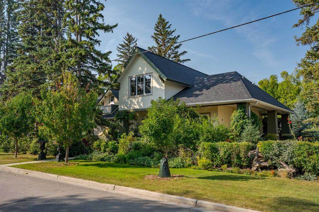 602 Macleod Trail - Photo 1