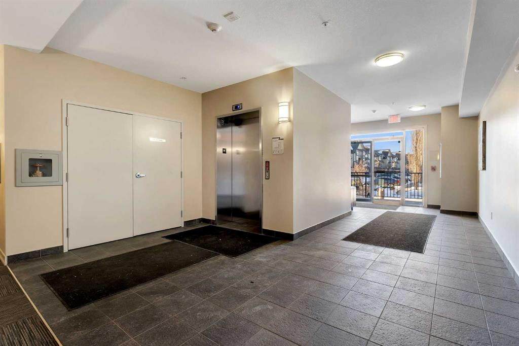 https://bt-photos.global.ssl.fastly.net/calgary/orig_boomver_1_A2289010-2.jpg