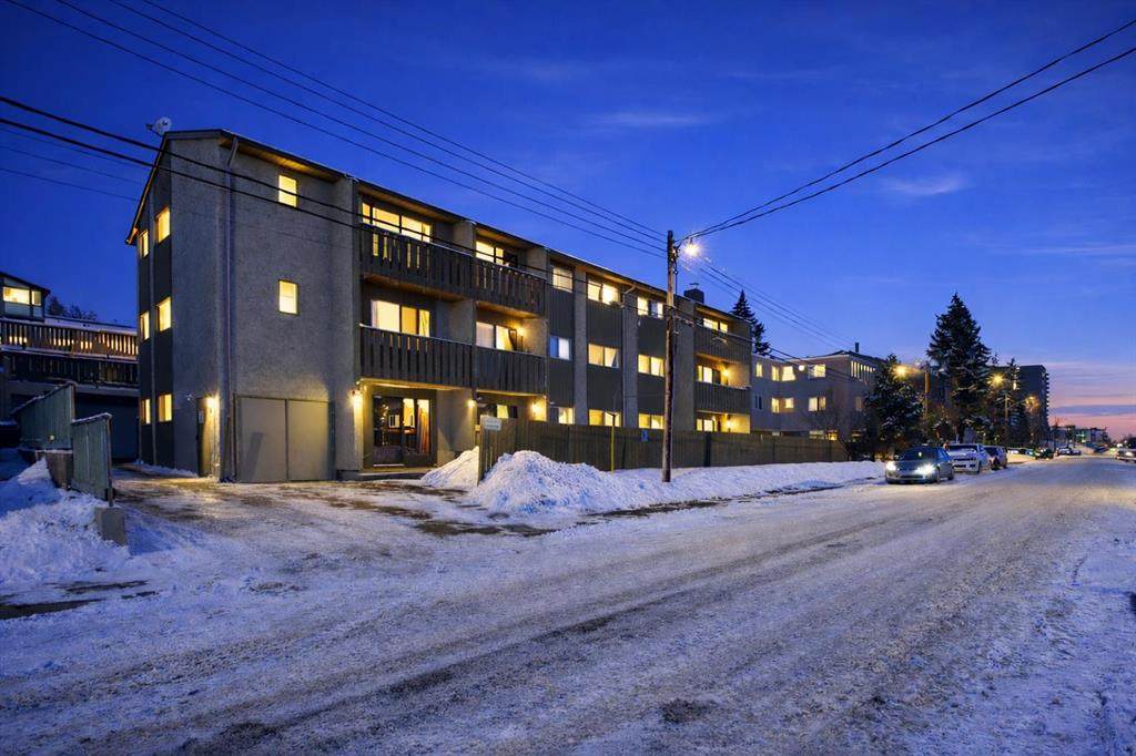 3911 1 Street - Photo 1