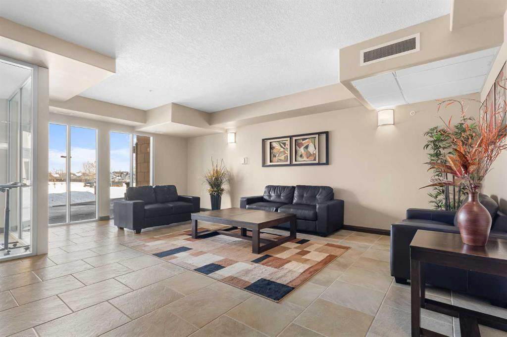 https://bt-photos.global.ssl.fastly.net/calgary/orig_boomver_1_A2289049-2.jpg