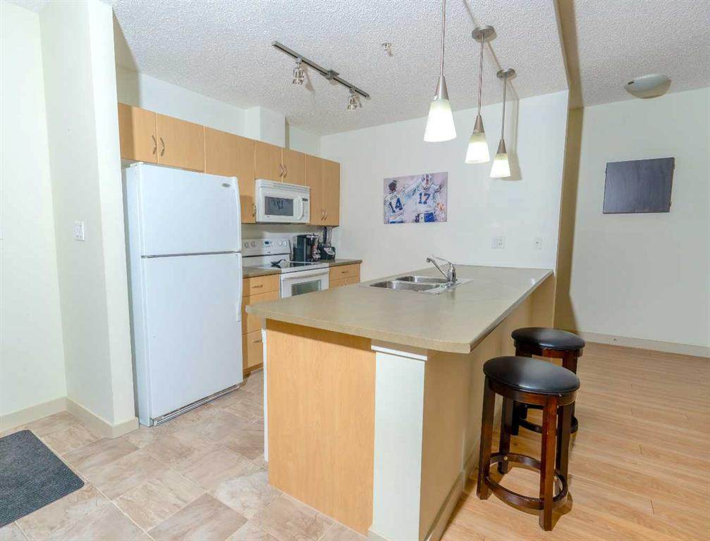 https://bt-photos.global.ssl.fastly.net/calgary/orig_boomver_1_A2289295-2.jpg