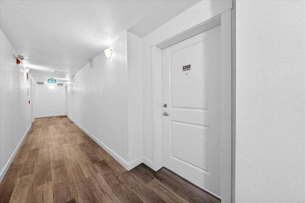 https://bt-photos.global.ssl.fastly.net/calgary/orig_boomver_1_A2289744-2.jpg