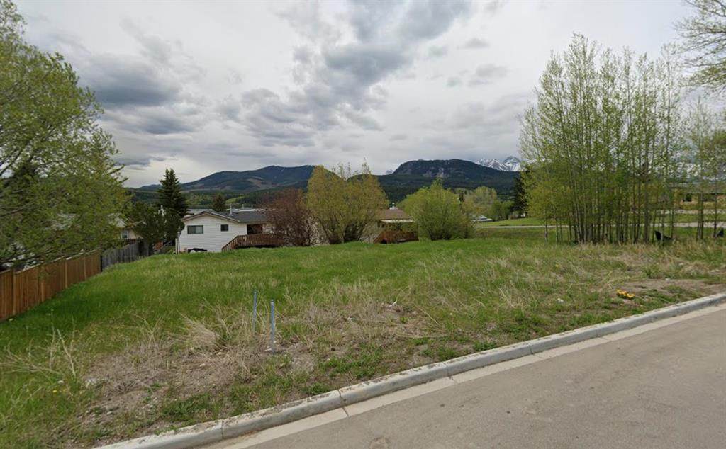 8602 24 Avenue - Photo 1