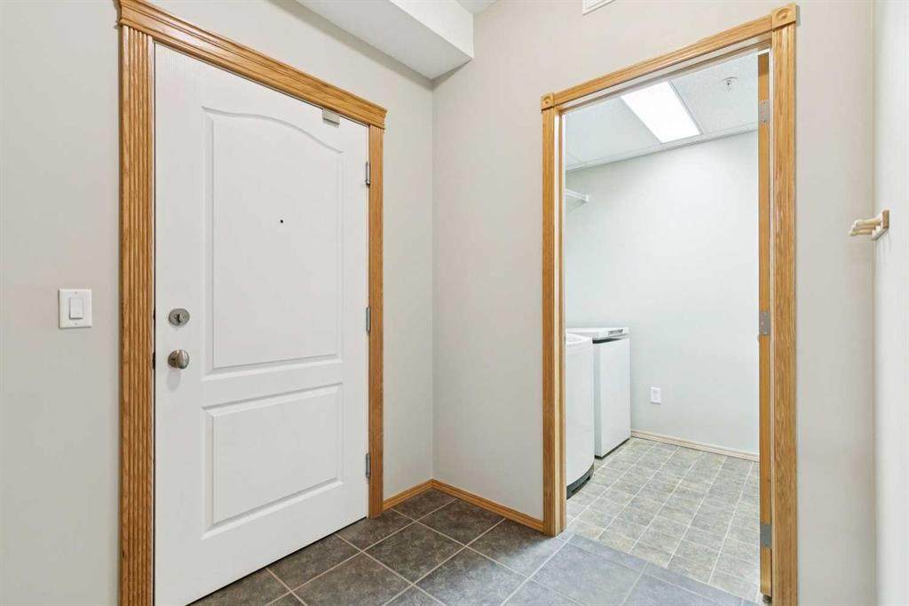 https://bt-photos.global.ssl.fastly.net/calgary/orig_boomver_1_A2289945-2.jpg
