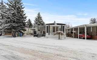 3223 83 Street - Photo 1