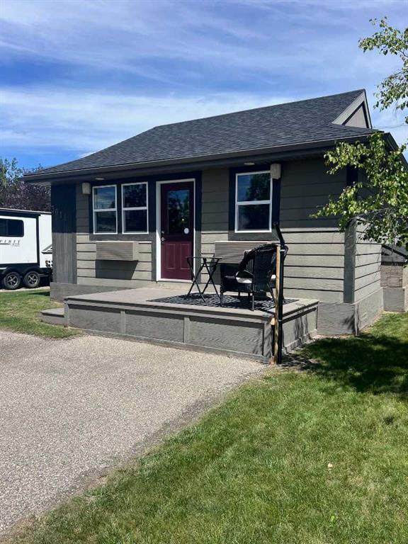 3011 South Pine Lake Road - Photo 1