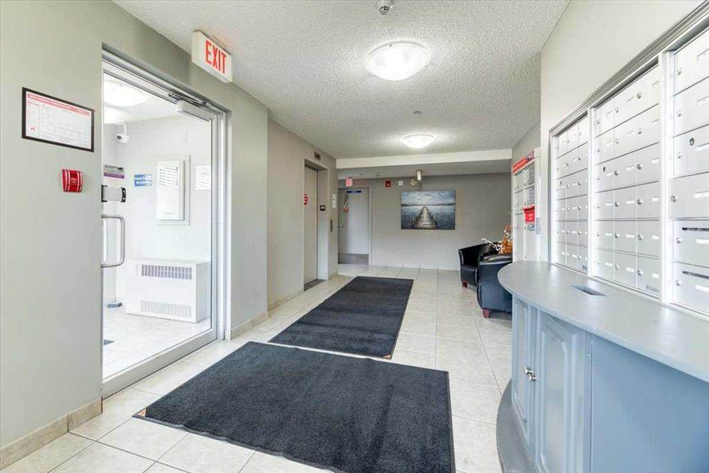 https://bt-photos.global.ssl.fastly.net/calgary/orig_boomver_1_A2291178-2.jpg