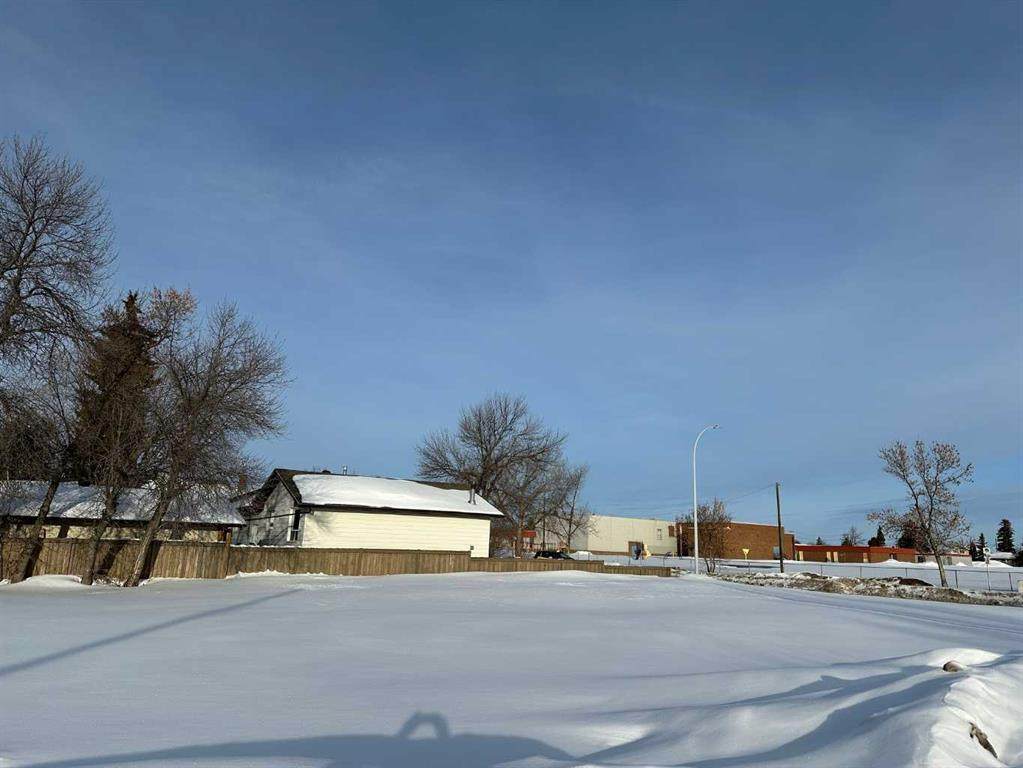 https://bt-photos.global.ssl.fastly.net/calgary/orig_boomver_1_A2291402-2.jpg