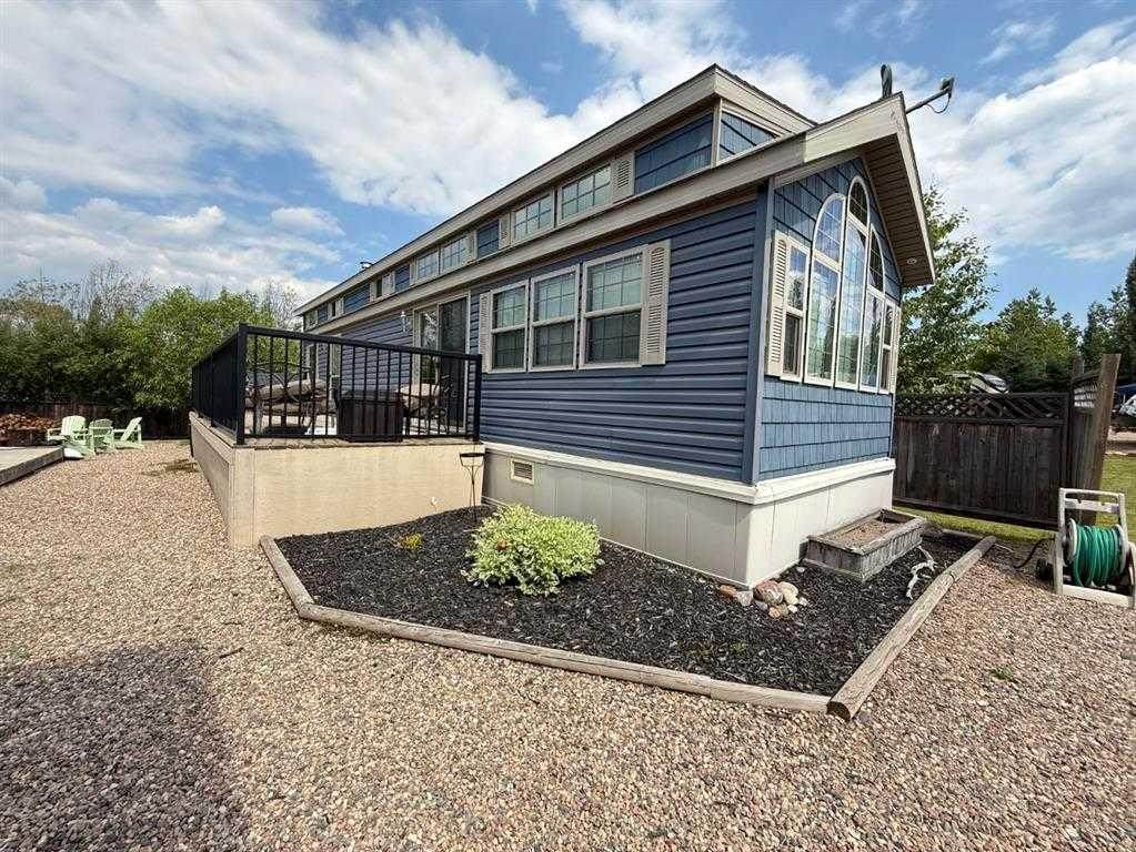 https://bt-photos.global.ssl.fastly.net/calgary/orig_boomver_1_A2293018-2.jpg