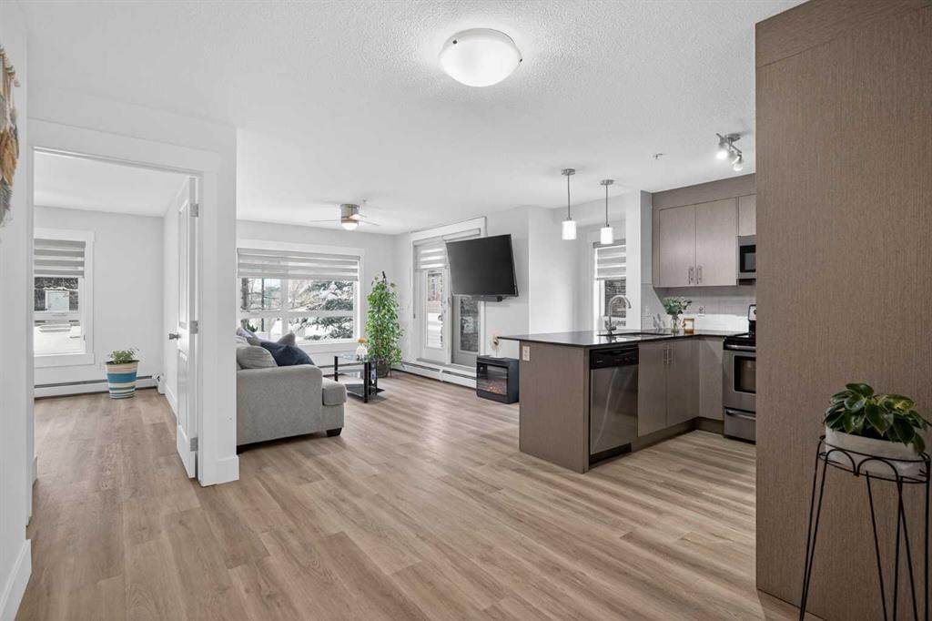 https://bt-photos.global.ssl.fastly.net/calgary/orig_boomver_1_A2293209-2.jpg