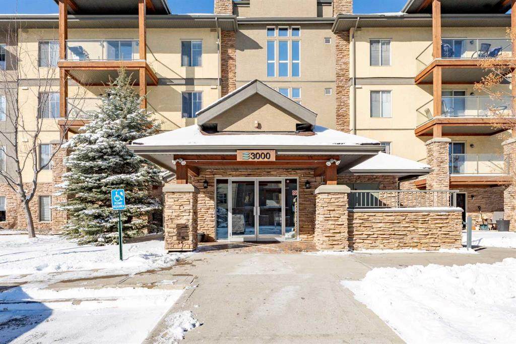 92 Crystal Shores Road - Photo 1