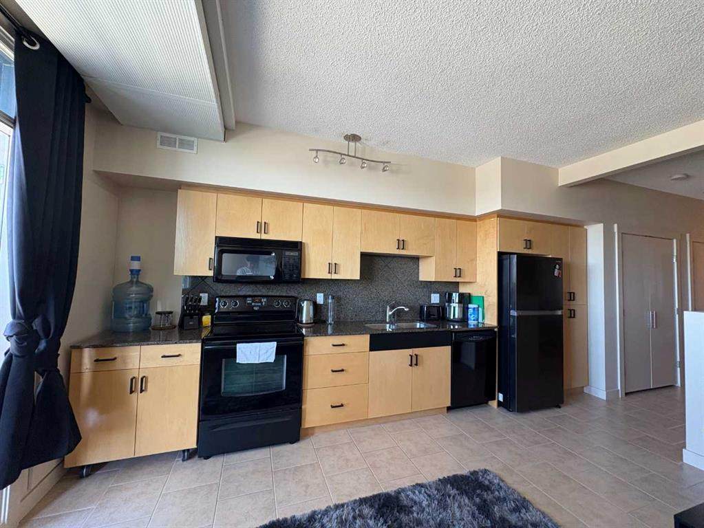 https://bt-photos.global.ssl.fastly.net/calgary/orig_boomver_1_A2293604-2.jpg