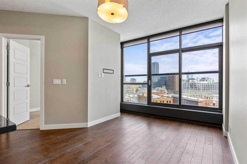 https://bt-photos.global.ssl.fastly.net/calgary/orig_boomver_1_A2294213-2.jpg