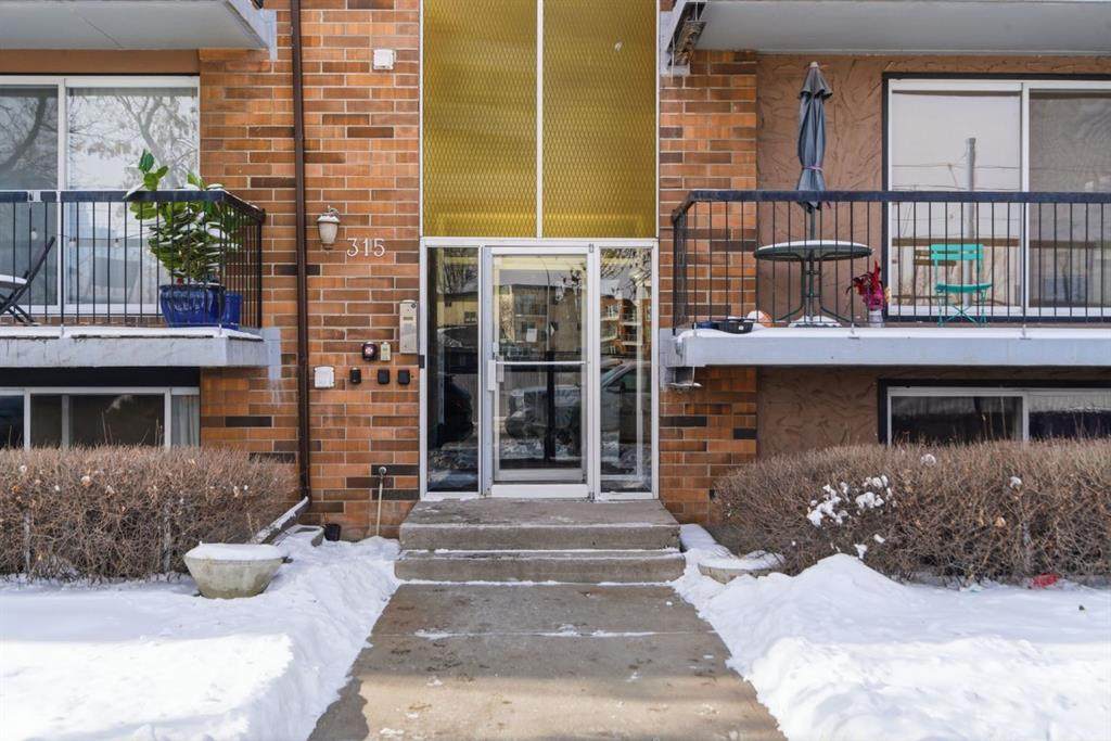 https://bt-photos.global.ssl.fastly.net/calgary/orig_boomver_1_A2294293-2.jpg