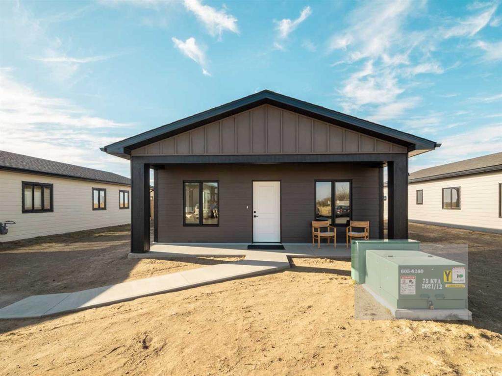 7038 48 Street - Photo 1
