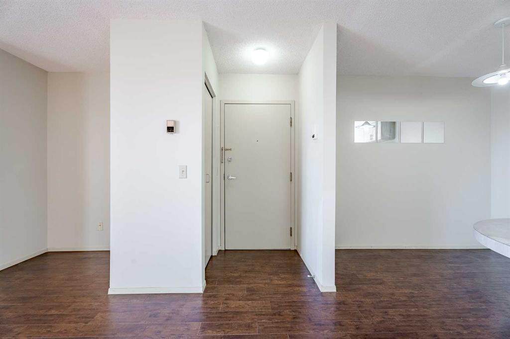 https://bt-photos.global.ssl.fastly.net/calgary/orig_boomver_1_A2294846-2.jpg
