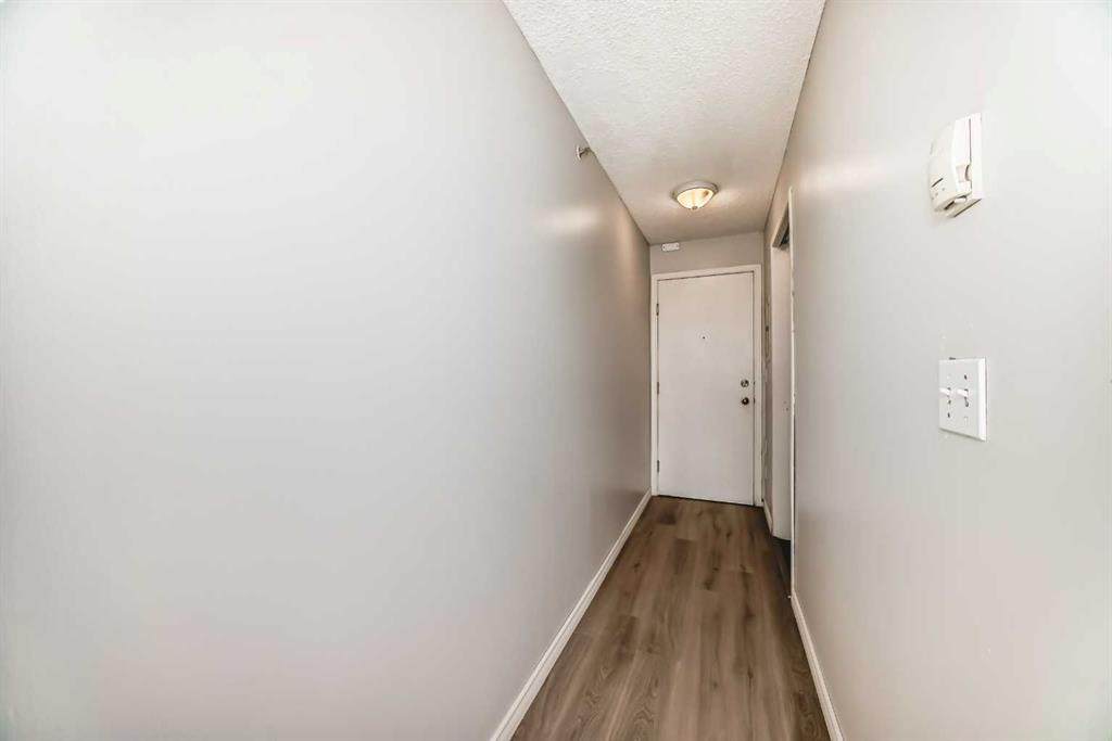 https://bt-photos.global.ssl.fastly.net/calgary/orig_boomver_1_A2294878-2.jpg