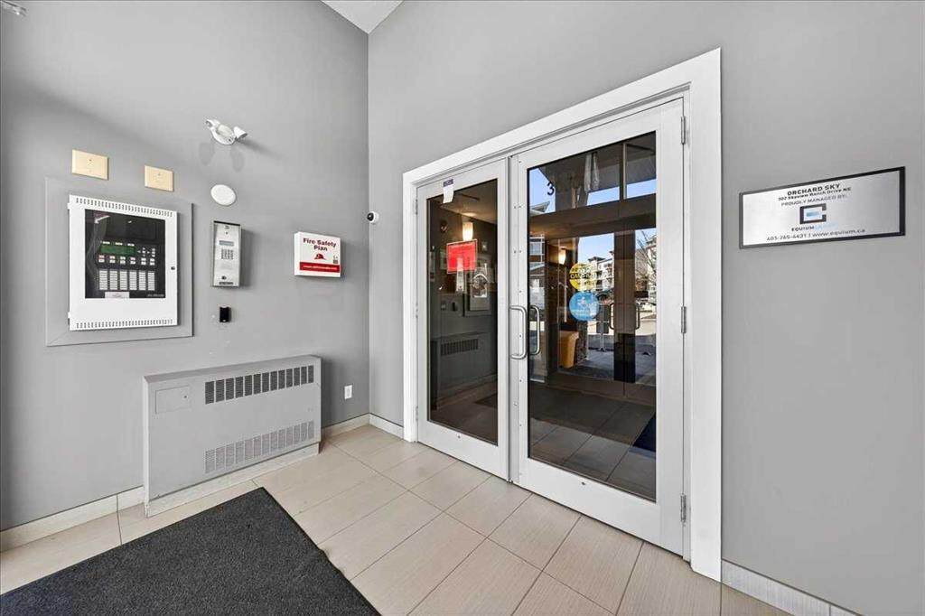 https://bt-photos.global.ssl.fastly.net/calgary/orig_boomver_1_A2295052-2.jpg