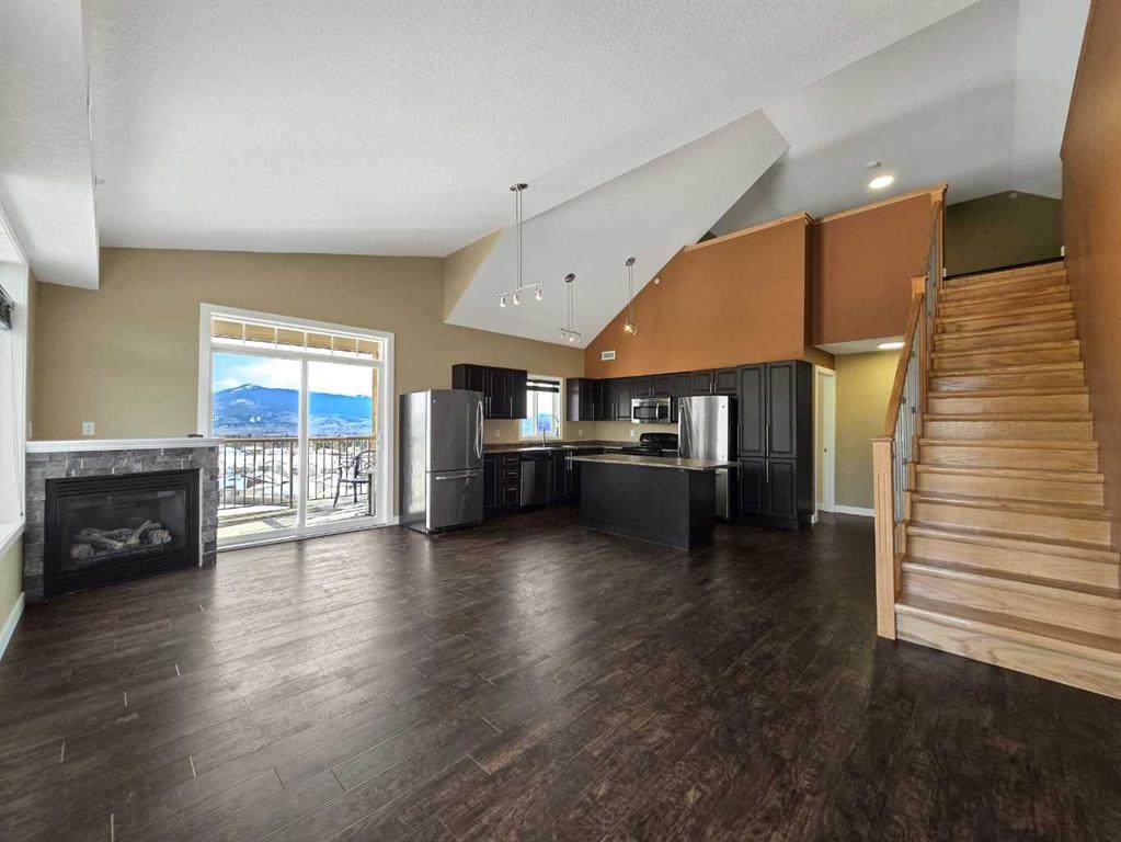 https://bt-photos.global.ssl.fastly.net/calgary/orig_boomver_1_A2295448-2.jpg
