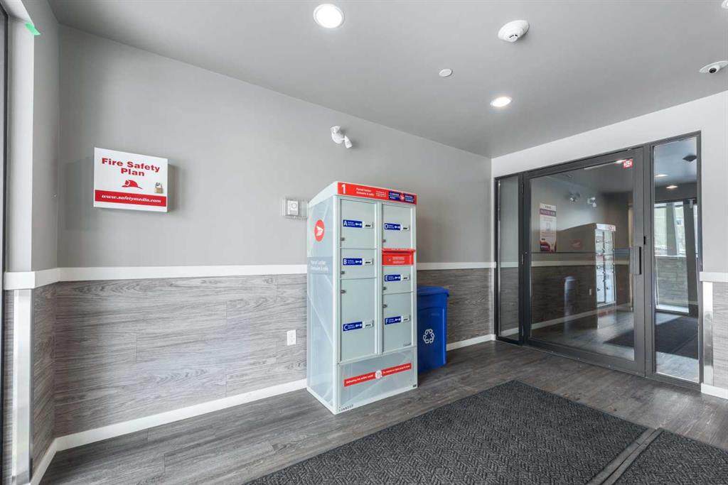 https://bt-photos.global.ssl.fastly.net/calgary/orig_boomver_1_A2295512-2.jpg