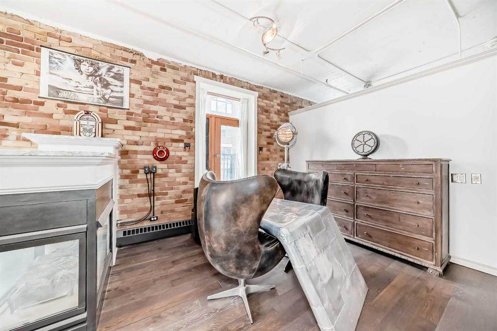 https://bt-photos.global.ssl.fastly.net/calgary/orig_boomver_1_A2295573-2.jpg