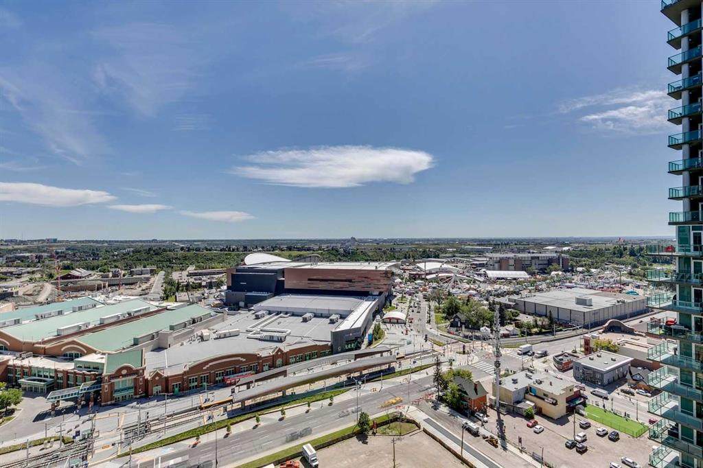 1410 1 Street - Photo 1