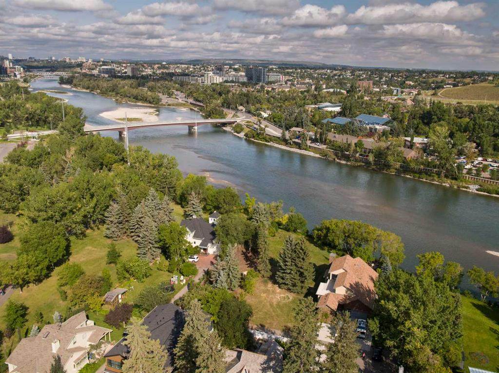 https://bt-photos.global.ssl.fastly.net/calgary/orig_boomver_1_A2296730-2.jpg