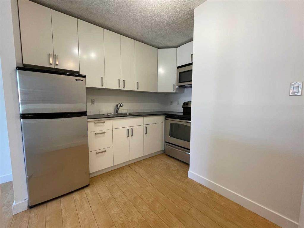 https://bt-photos.global.ssl.fastly.net/calgary/orig_boomver_1_A2296735-2.jpg