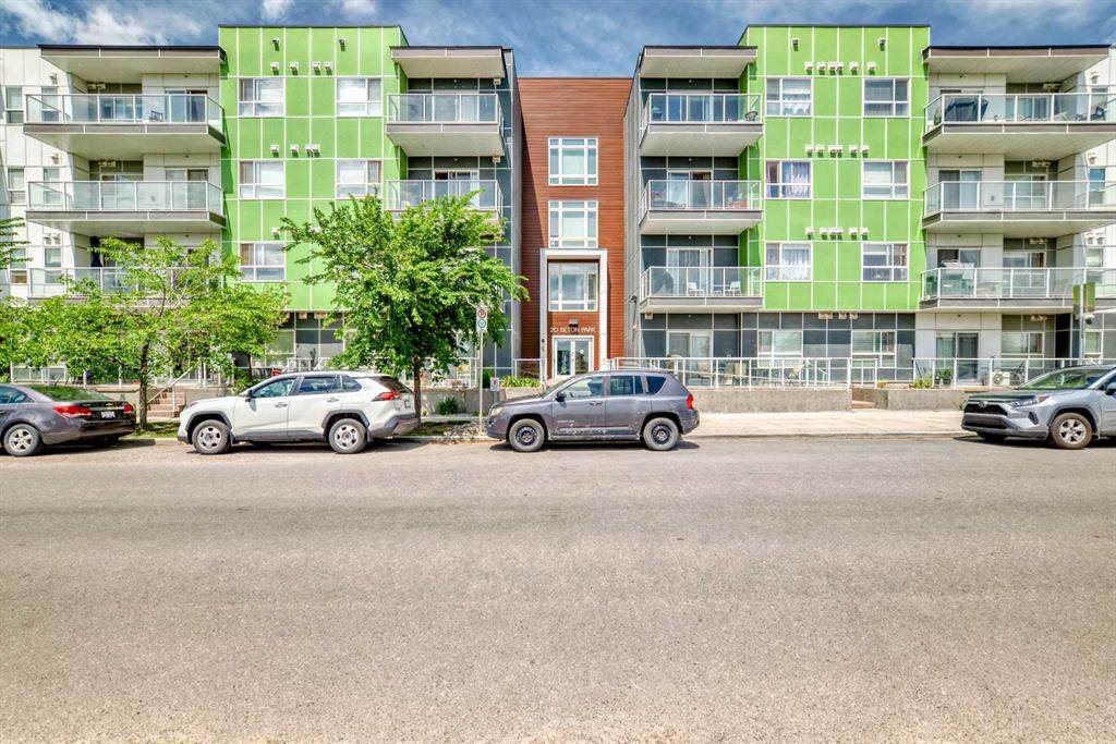 https://bt-photos.global.ssl.fastly.net/calgary/orig_boomver_1_A2296913-2.jpg