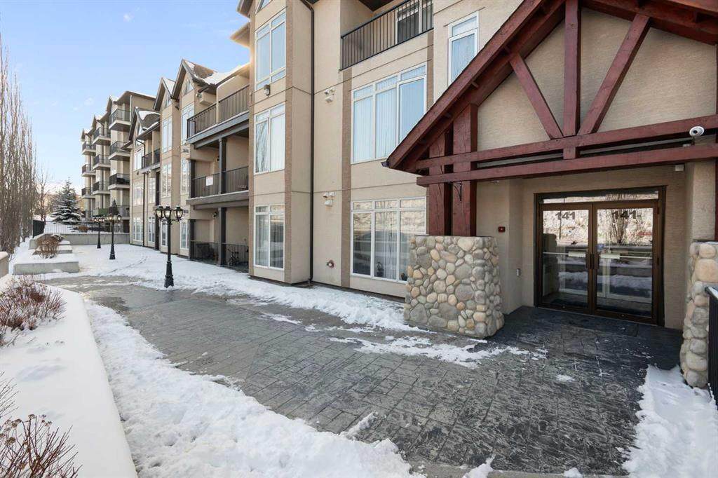 141 Mountain Street - Photo 1