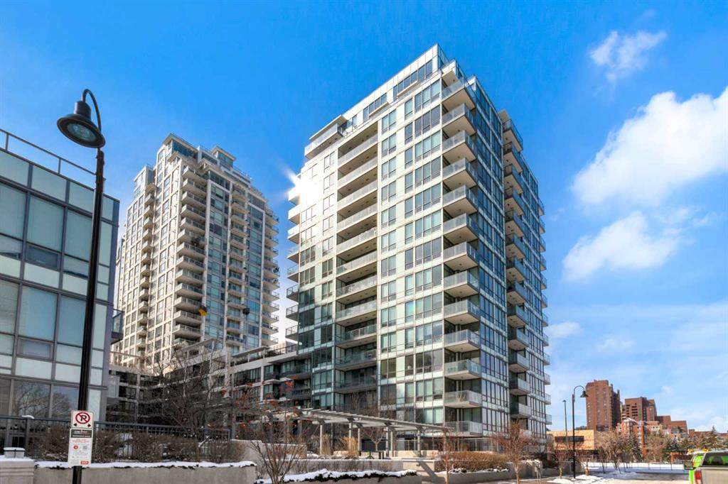 222 Riverfront Avenue - Photo 1
