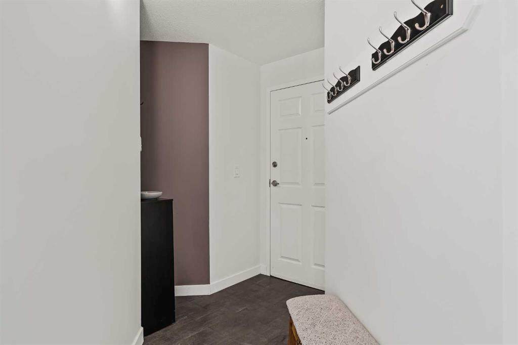 https://bt-photos.global.ssl.fastly.net/calgary/orig_boomver_1_A2298542-2.jpg