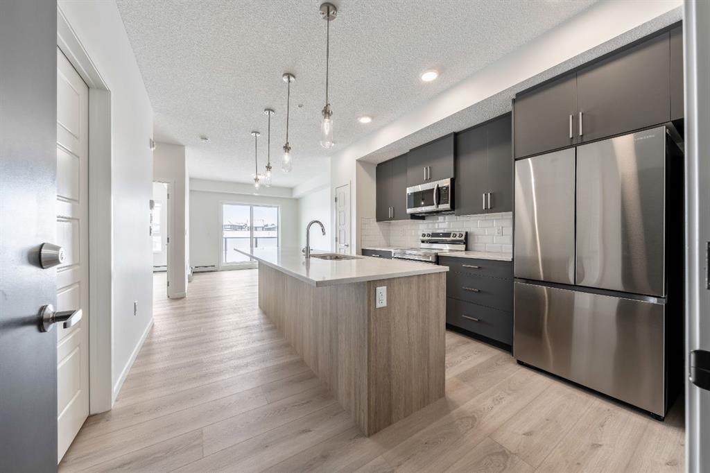 245 Edith Place - Photo 1