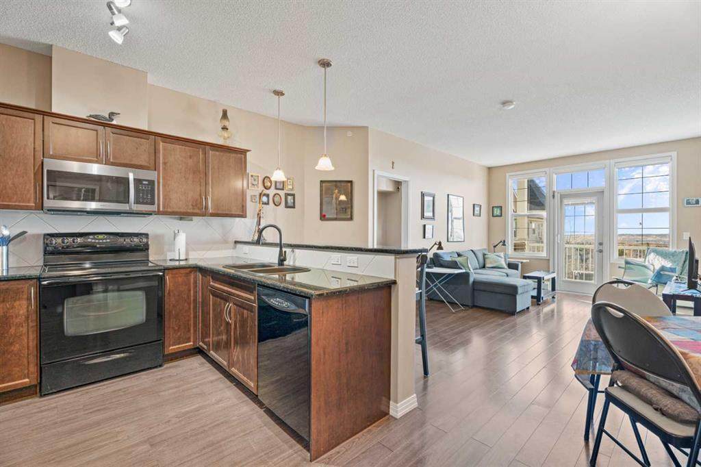 1 Crystal Green Lane - Photo 1
