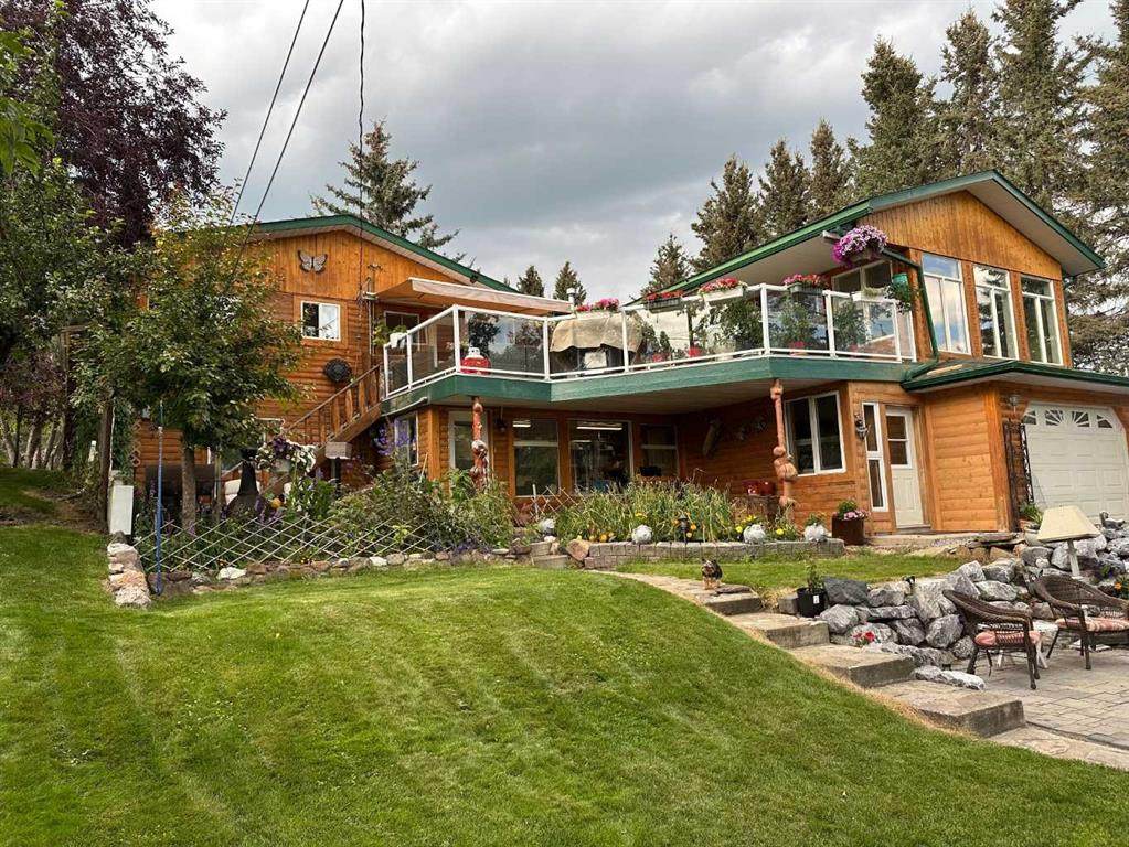 203 2 Street - Photo 1