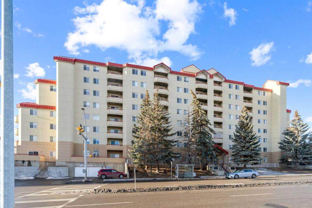 2011 University Drive - Photo 1