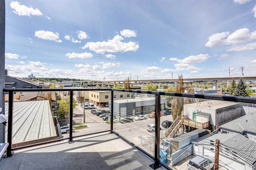https://bt-photos.global.ssl.fastly.net/calgary/orig_boomver_1_A2302519-2.jpg