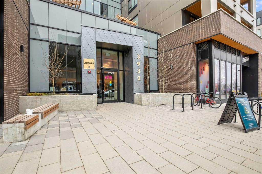 3932 University Avenue - Photo 1