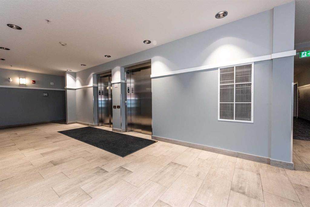 https://bt-photos.global.ssl.fastly.net/calgary/orig_boomver_1_A2304236-2.jpg