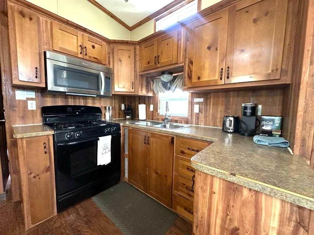 https://bt-photos.global.ssl.fastly.net/calgary/orig_boomver_1_A2304730-2.jpg