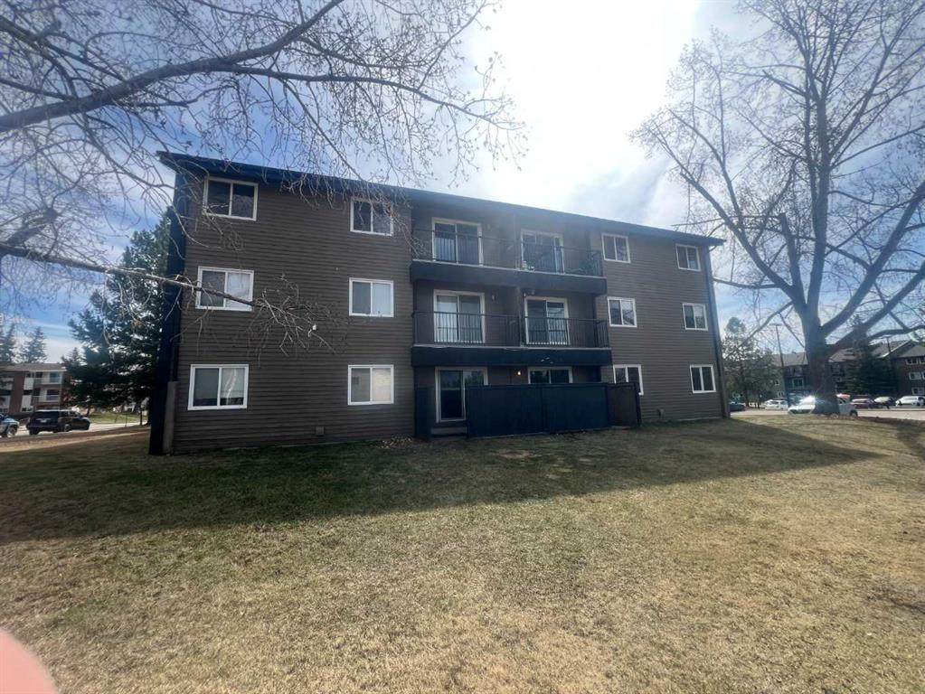 5611 10 Avenue - Photo 1