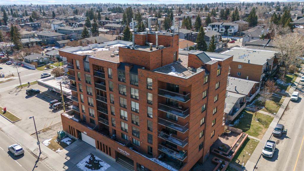 2909 17 Avenue - Photo 1