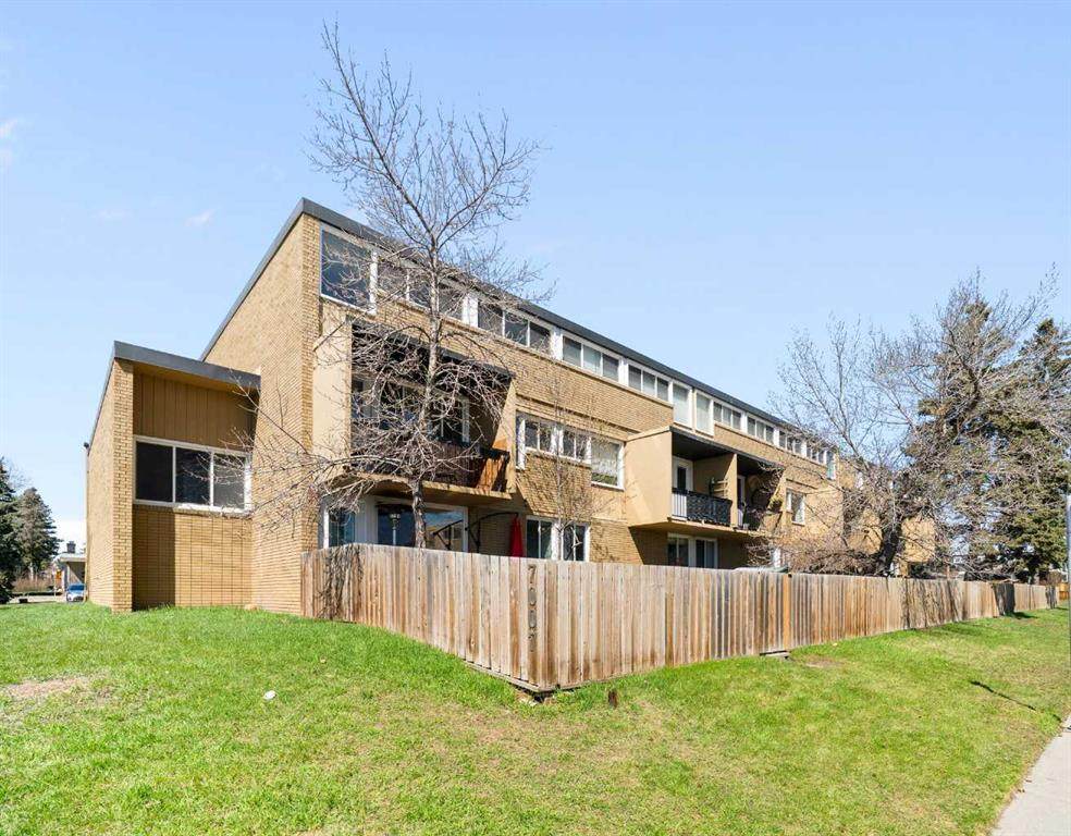 7007 4A Street - Photo 1