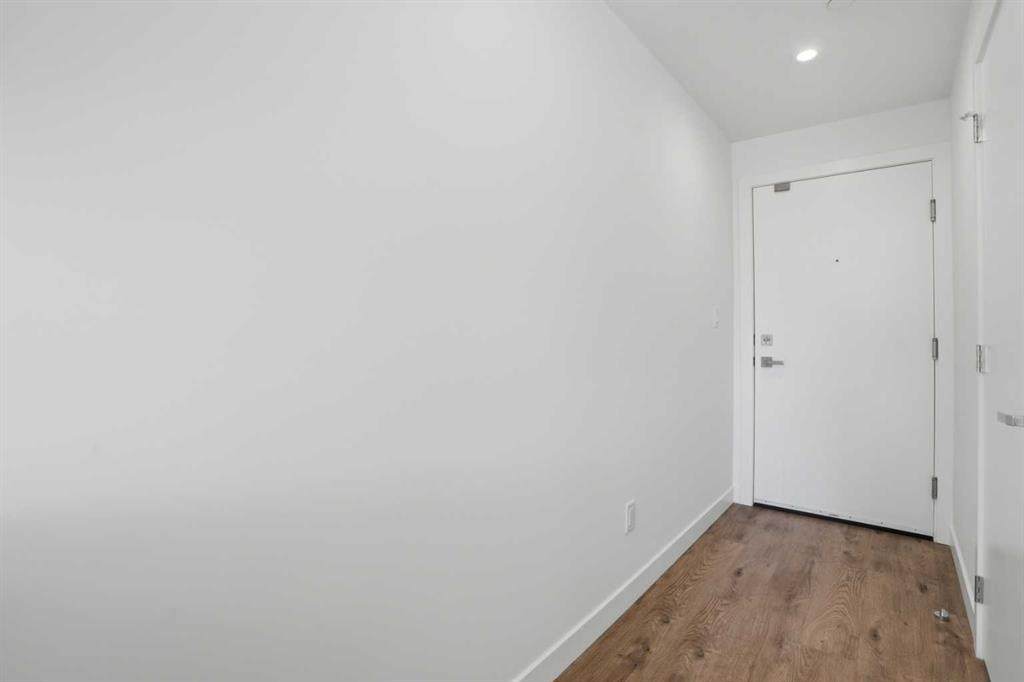 https://bt-photos.global.ssl.fastly.net/calgary/orig_boomver_1_A2309077-2.jpg