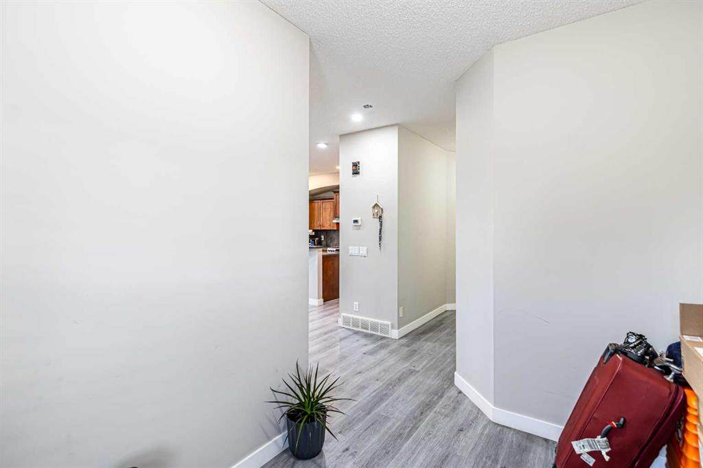 https://bt-photos.global.ssl.fastly.net/calgary/orig_boomver_1_A2309265-2.jpg