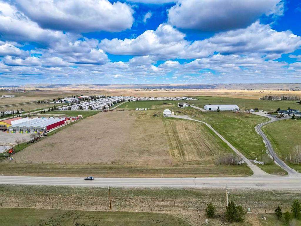 33066 Township Road 250 - Photo 1