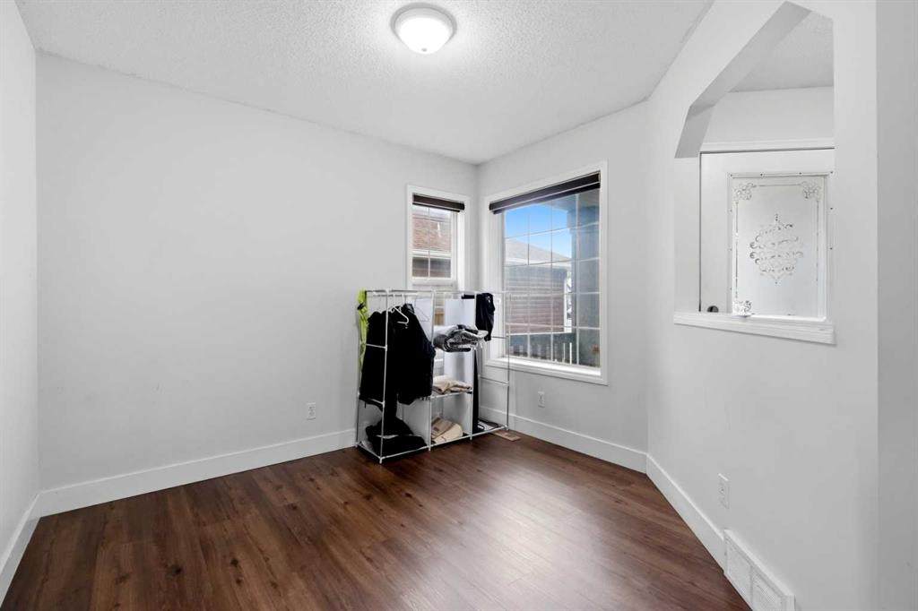 https://bt-photos.global.ssl.fastly.net/calgary/orig_boomver_1_A2310906-2.jpg