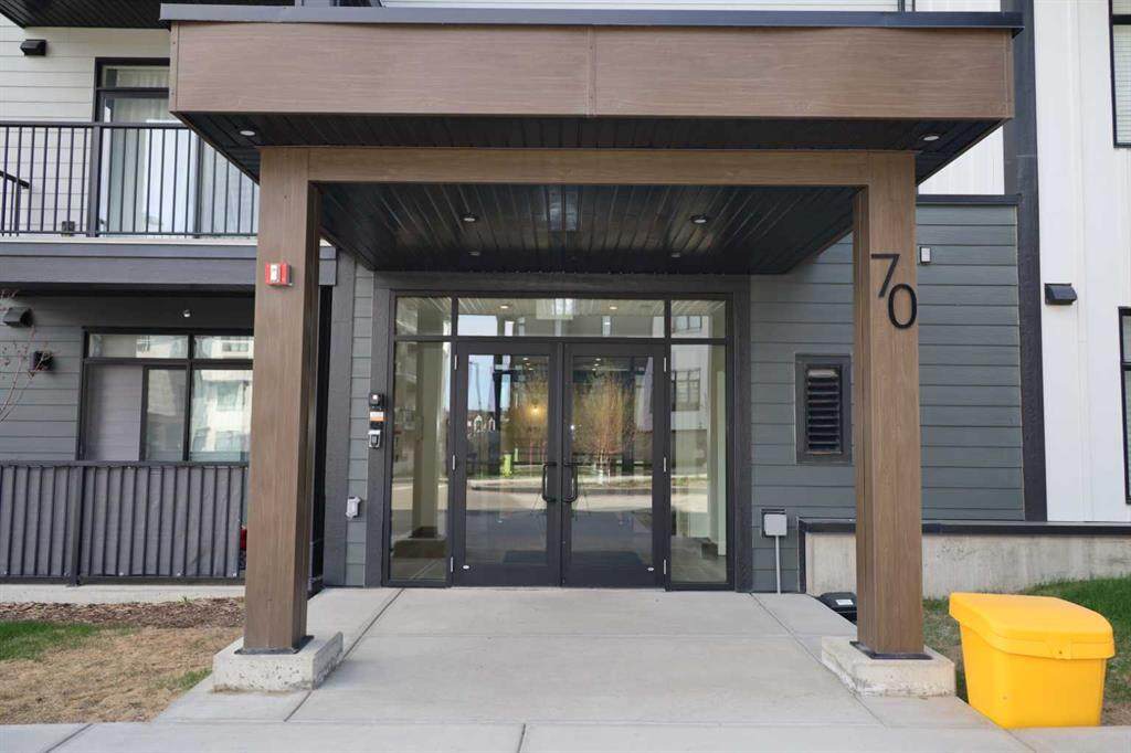 https://bt-photos.global.ssl.fastly.net/calgary/orig_boomver_1_A2311161-2.jpg